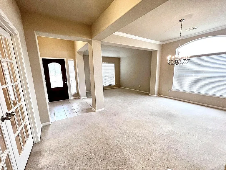 9923 Bronze Mill Ln — Photo 2