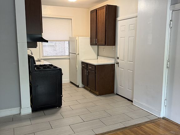 5th image of 5964 N Paulina St #1