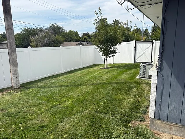 2 bed, 960 sqft, $1,500 — Photo 2