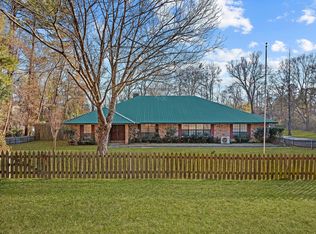 5651 Bretwood Dr, Keithville, LA 71047