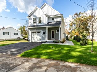 6 Sherman St, Dover, NH 03820