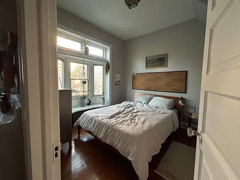 4621 Spruce St #1F — Photo 8