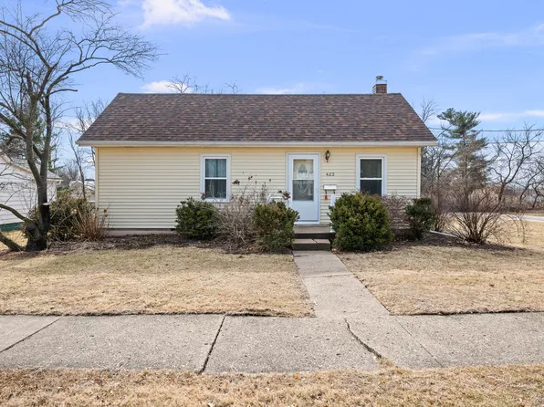 422 W Exchange St, Geneseo, IL 61254