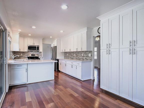 5th image of 3619 Nortree St