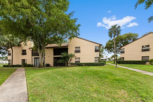 3757 Cocoplum Cir #3567 Photo 1