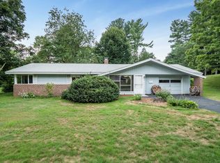 7 Donna Rd, Chelmsford, MA 01824