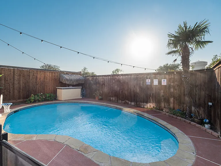 4027 Red Maple Dr — Photo 13