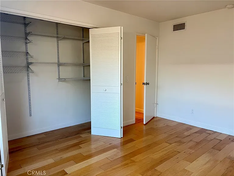 16313 S Saint Andrews Pl #1 — Photo 20
