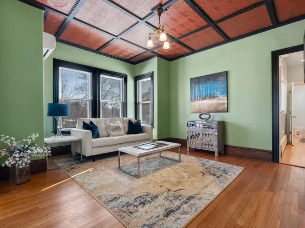 119 Boston Ave, Medford, MA 02155