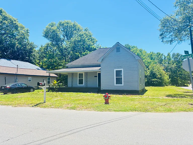 119 Broad St — Photo 2