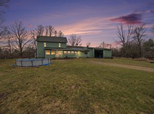 9697 S Colonial Ave, Grant, MI 49327