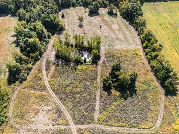 3776 Foust Rd, Osseo, MI 49266