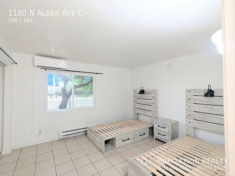 1180 N Alder Ave #C — Photo 8