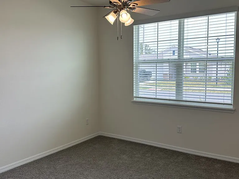 3272 Arch Ave — Photo 29