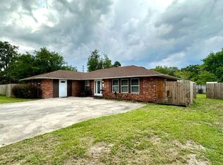 121 SE Arapahoe Ln, Lake City, FL 32025