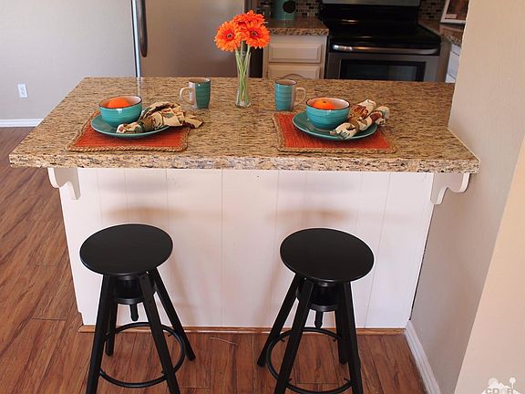 4th image of 32200 Cathedral Canyon Dr APT 33