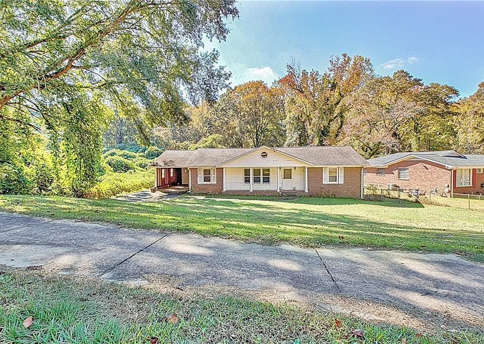 1st image of 3139 Dodson Dr