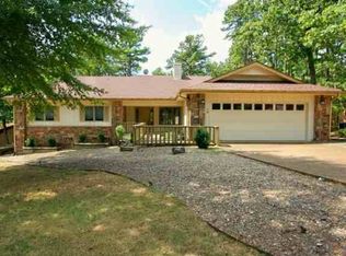 16 Coronado Ln, Hot Springs Village, AR 71909