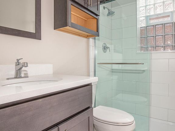 5th image of 1126 Tamm Ave #1