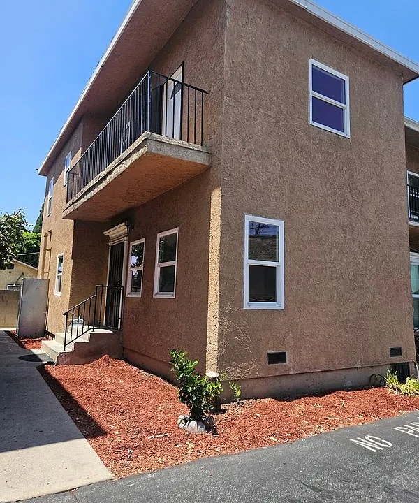 7110 Somerset Blvd #5