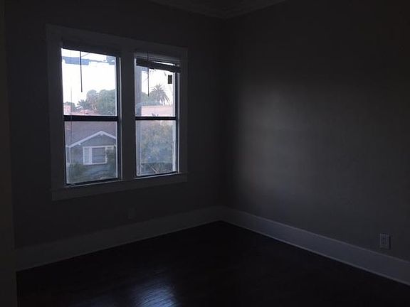 3rd image of 1220 E Broadway APT 4