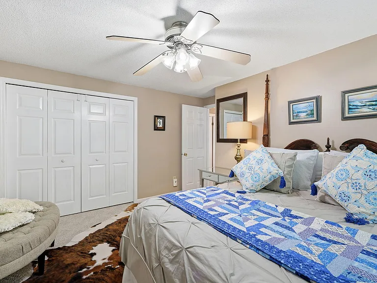 106 Dilworth Ct — Photo 36