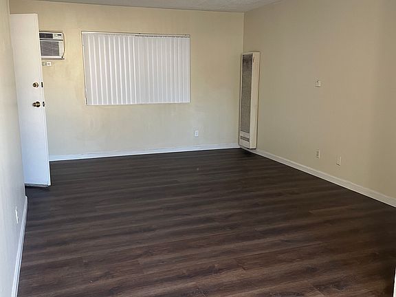 4th image of 6774 Katherine Ave APT 1