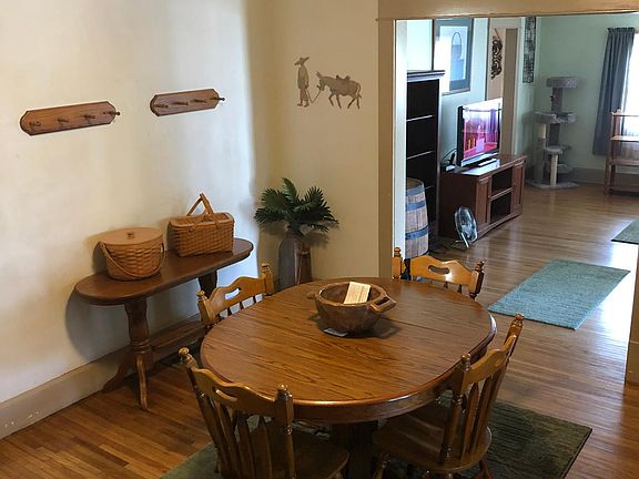 dining room 3