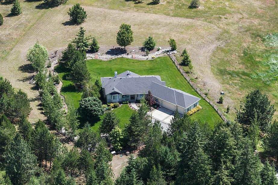 1st image of 24221 E Quincee Ln