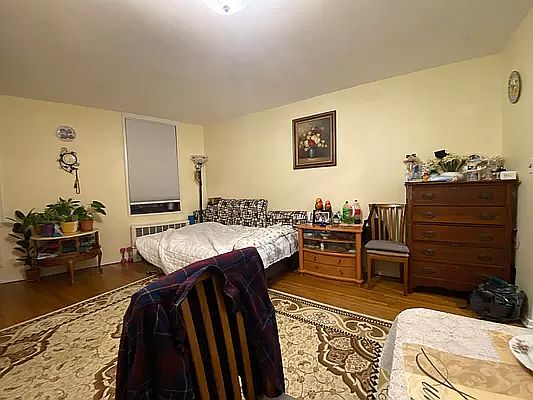 4th image of 50 Shore Blvd APT 2A
