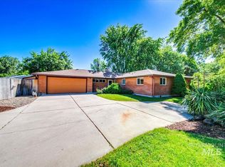 2004 S Crystal Way, Boise, ID 83706