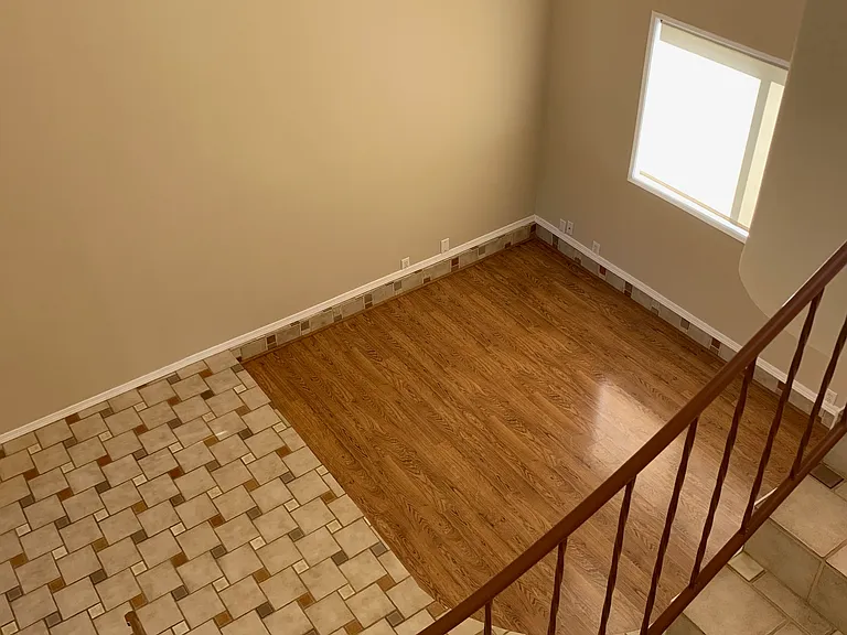 2615 W Grand Ave — Photo 15