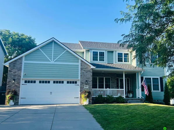 3003 Oneil Pl, Lincoln, NE 68516