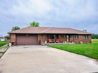 21123 E 975th Pl, Pleasanton, KS 66075
