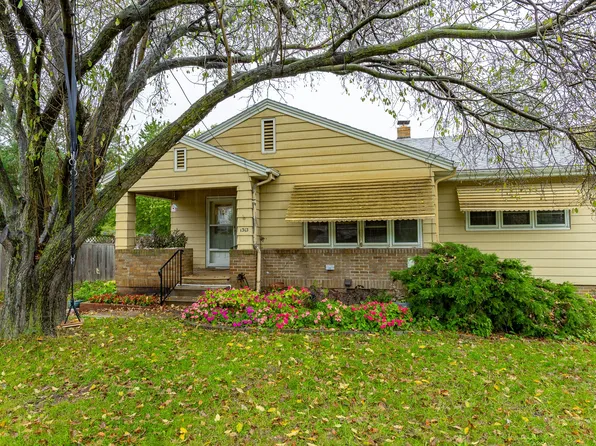 1313 62nd St, Des Moines, IA 50311