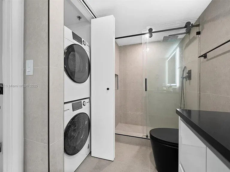 1200 Brickell Bay Dr #2812 — Photo 11