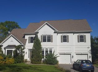 16 Monksville Ct, Ringwood, NJ 07456