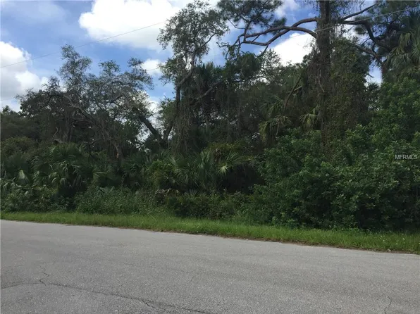 215 Musselman St, Port Charlotte, FL 33954