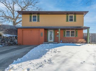 241 56th St, Des Moines, IA 50312