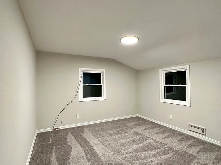 60 Walnut Park — Photo 13