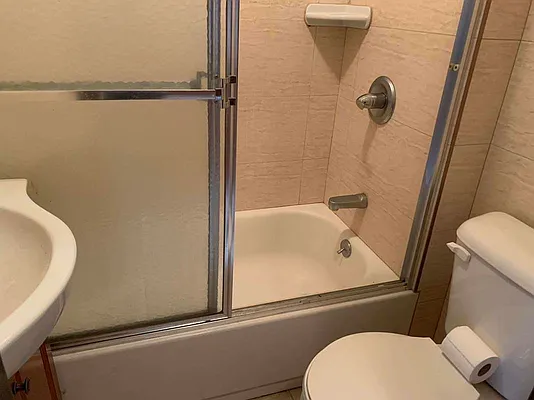 Rented by Yup Realty LLC | media 15