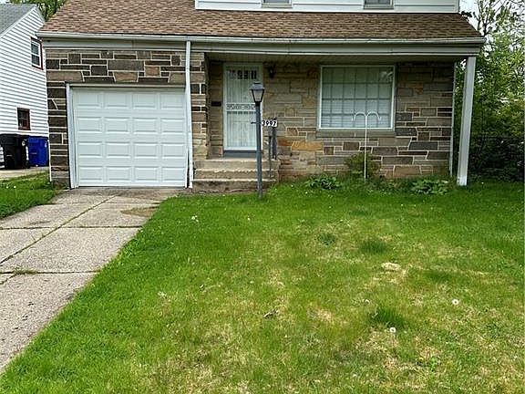 2nd image of 3997 Strandhill Rd