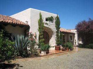 979 Cold Canyon Rd, Calabasas, CA 91302