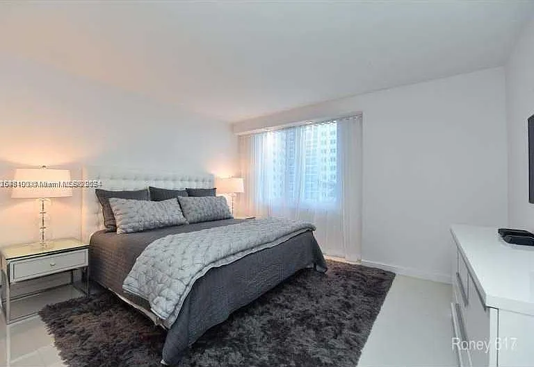 2301 Collins Ave #617 — Photo 5