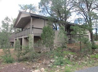 3146 Ranch Rd, Overgaard, AZ 85933
