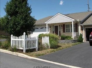 709 Fir Spring Dr, Waynesboro, PA 17268