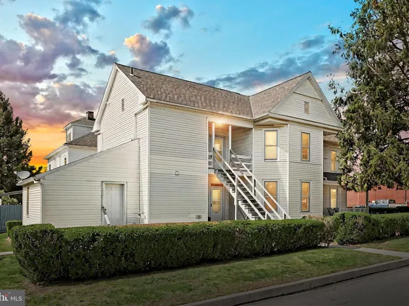 700 Linden Ave, Hanover, PA 17331