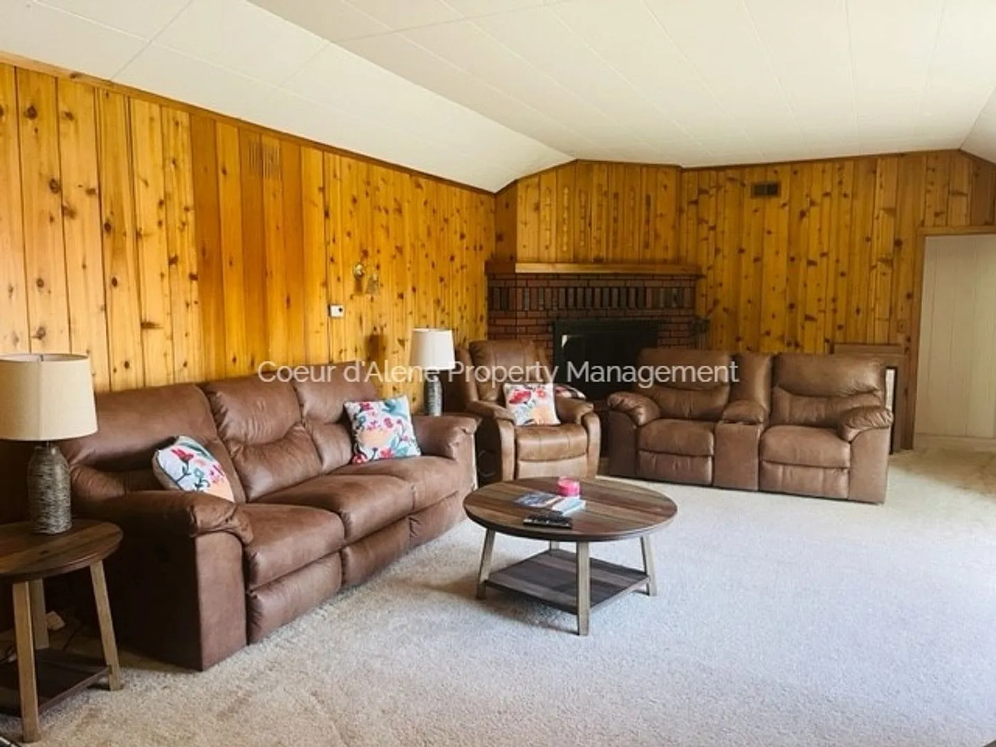 3 bed, 2 bath house near Hayden Lake Country Club — Photo 3