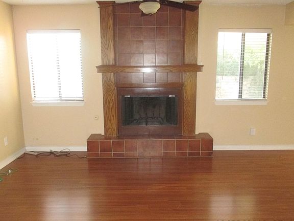 4th image of 1520 Belvidere St #A