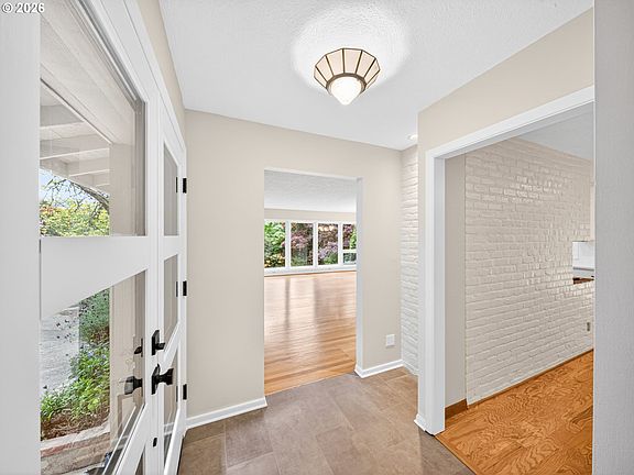 4th image of 3523 SW Jerald Ct